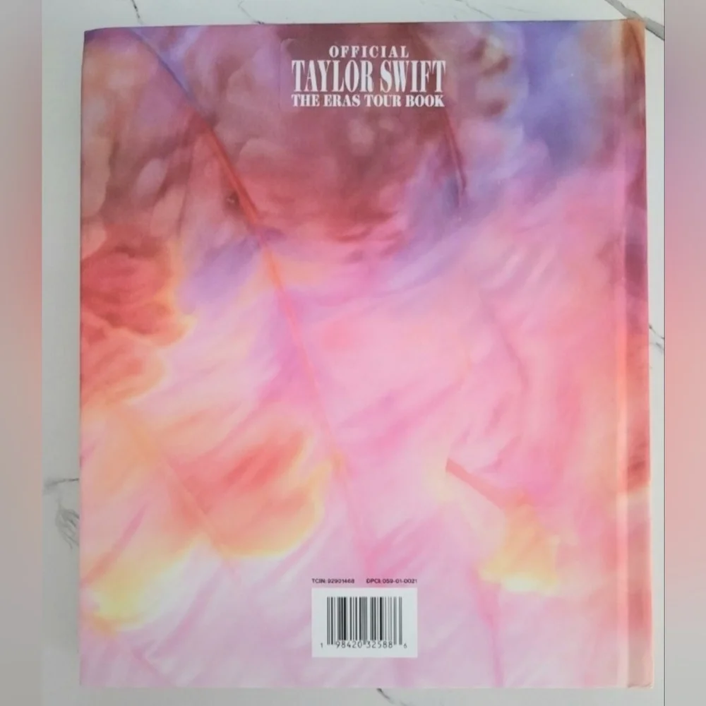 Taylor Swift The Eras Tour Book - Picture 6 of 6
